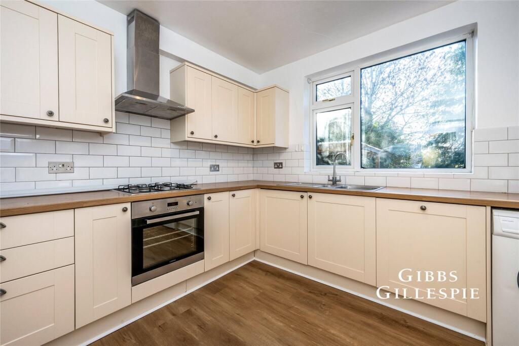 Main image of property: Holwell Place, Pinner, HA5
