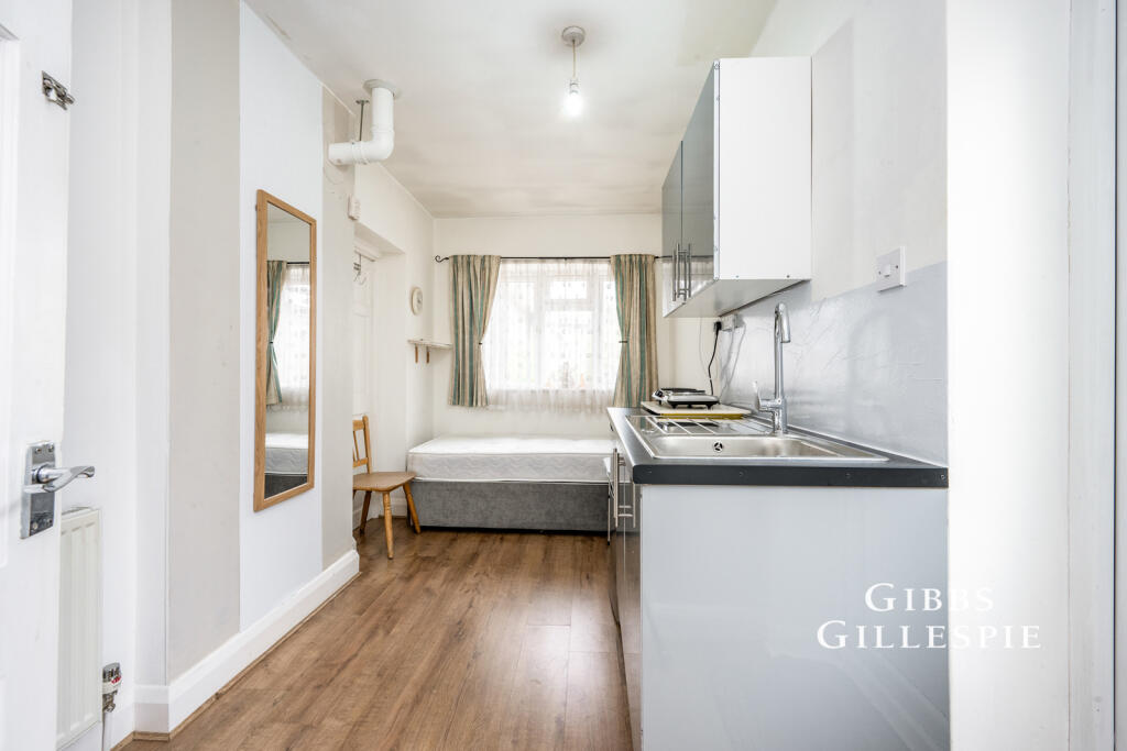 Main image of property: Ivy Close, Pinner, Middlesex, HA5