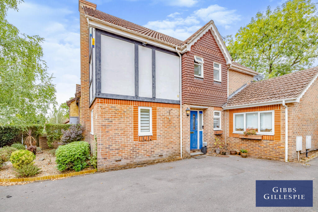 Main image of property: Baycroft Close, Pinner, HA5
