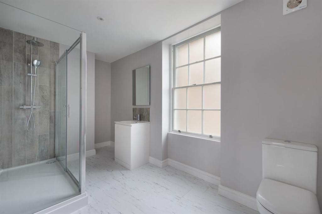 5 bedroom terraced house for sale in Spencer Square, Ramsgate, CT11