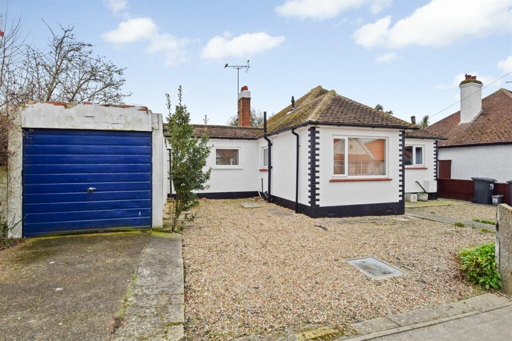 3 bedroom detached bungalow for sale in Fleetwood Avenue, Herne Bay, CT6