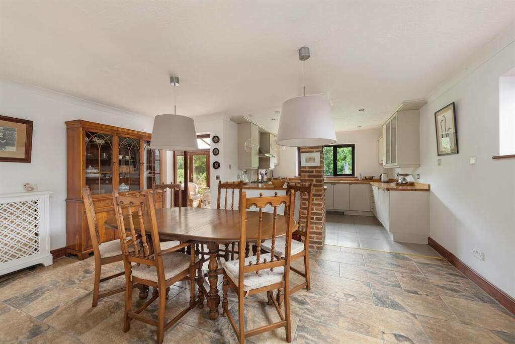 Additional property image - Royal Esplanade, Westbrook, Margate