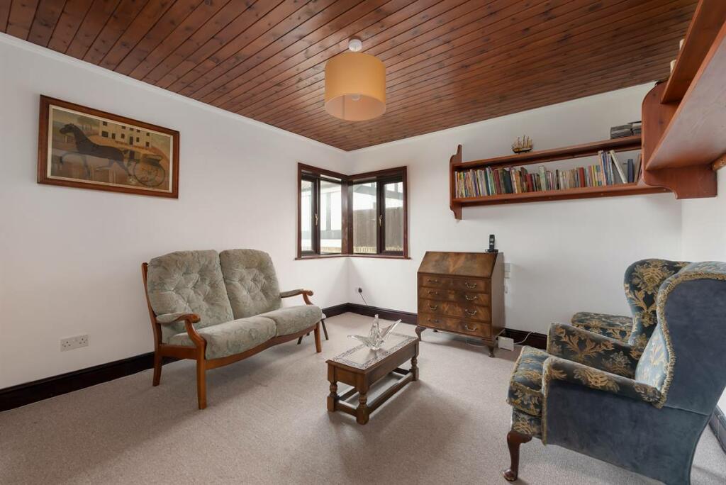 Additional property image - Royal Esplanade, Westbrook, Margate