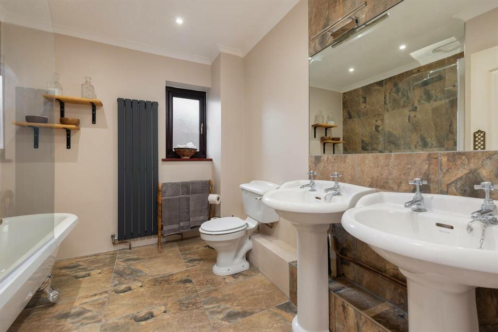 Additional property image - Royal Esplanade, Westbrook, Margate