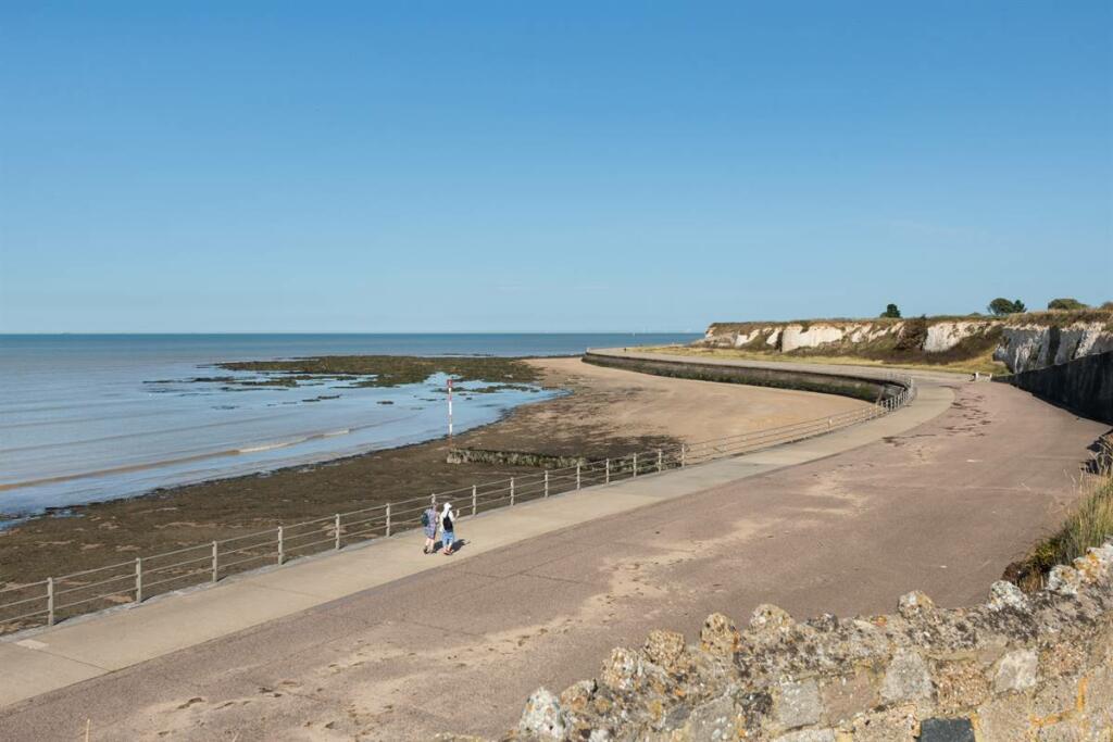 Additional property image - Royal Esplanade, Westbrook, Margate