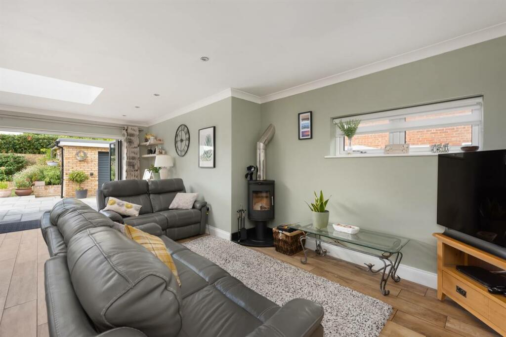 Additional property image - Sea View Avenue, Birchington