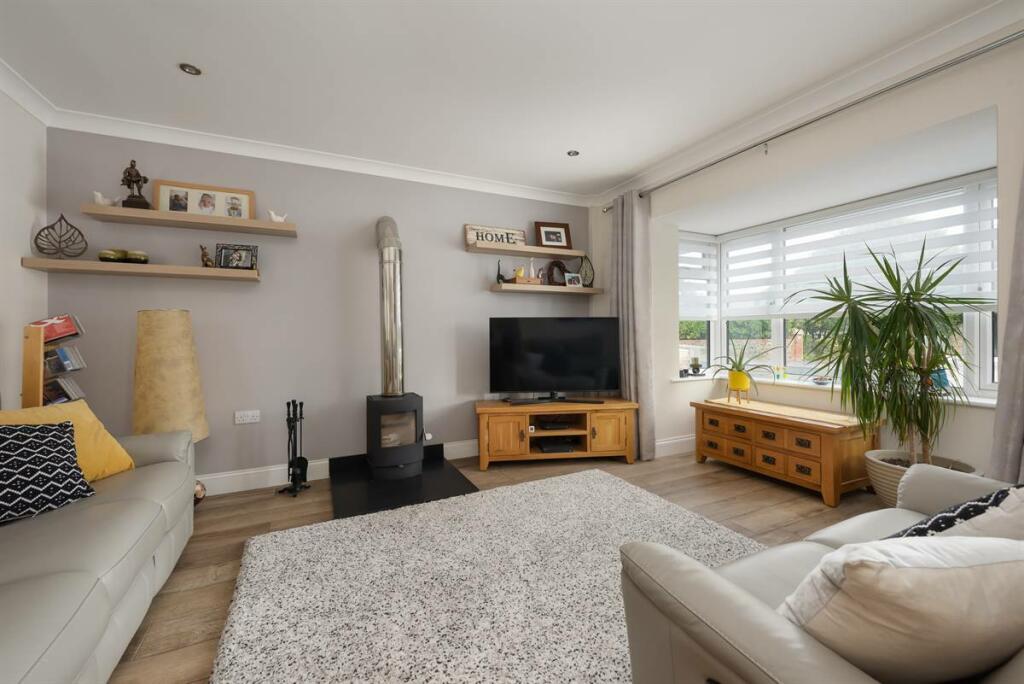 Additional property image - Sea View Avenue, Birchington