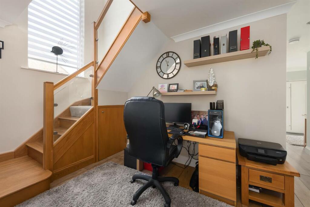 Additional property image - Sea View Avenue, Birchington