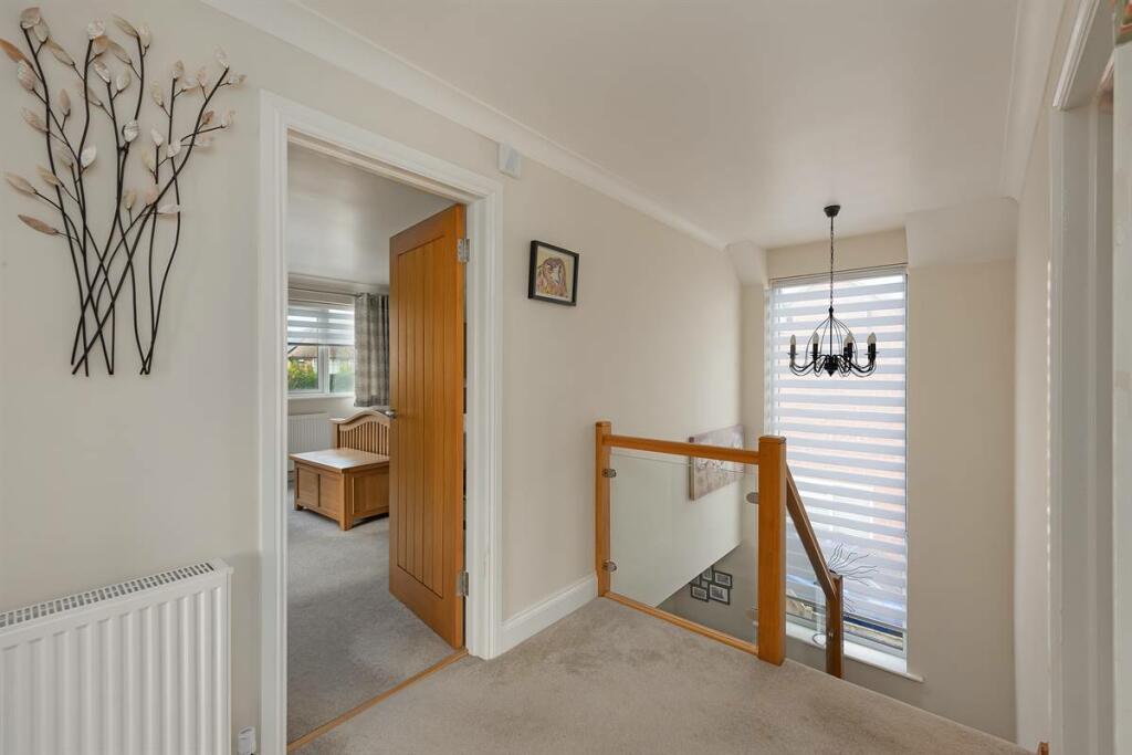 Additional property image - Sea View Avenue, Birchington