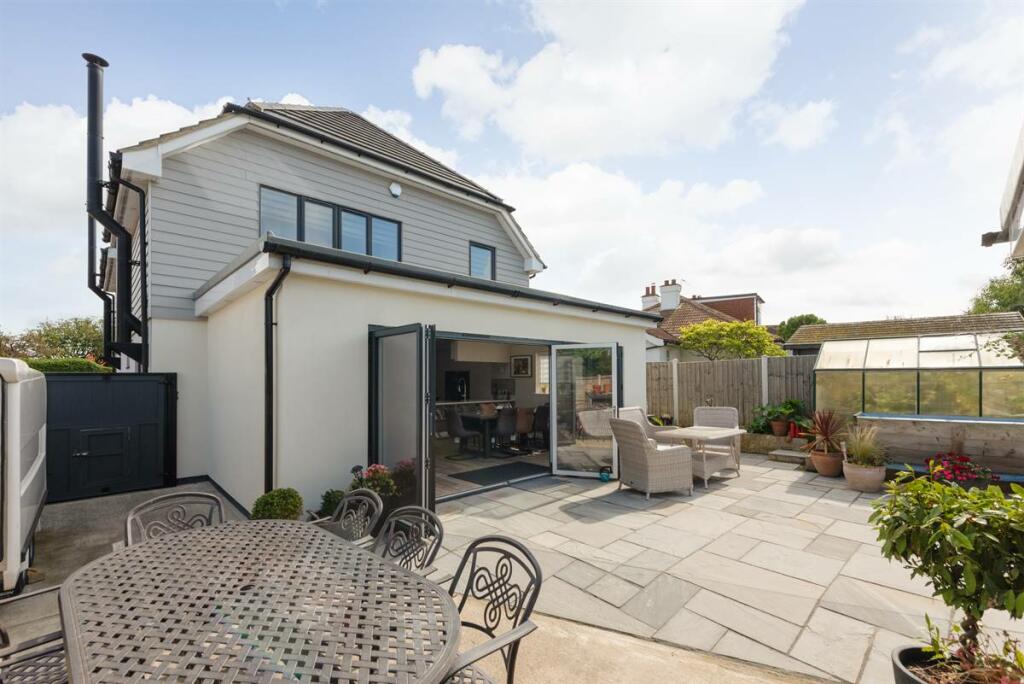 Additional property image - Sea View Avenue, Birchington
