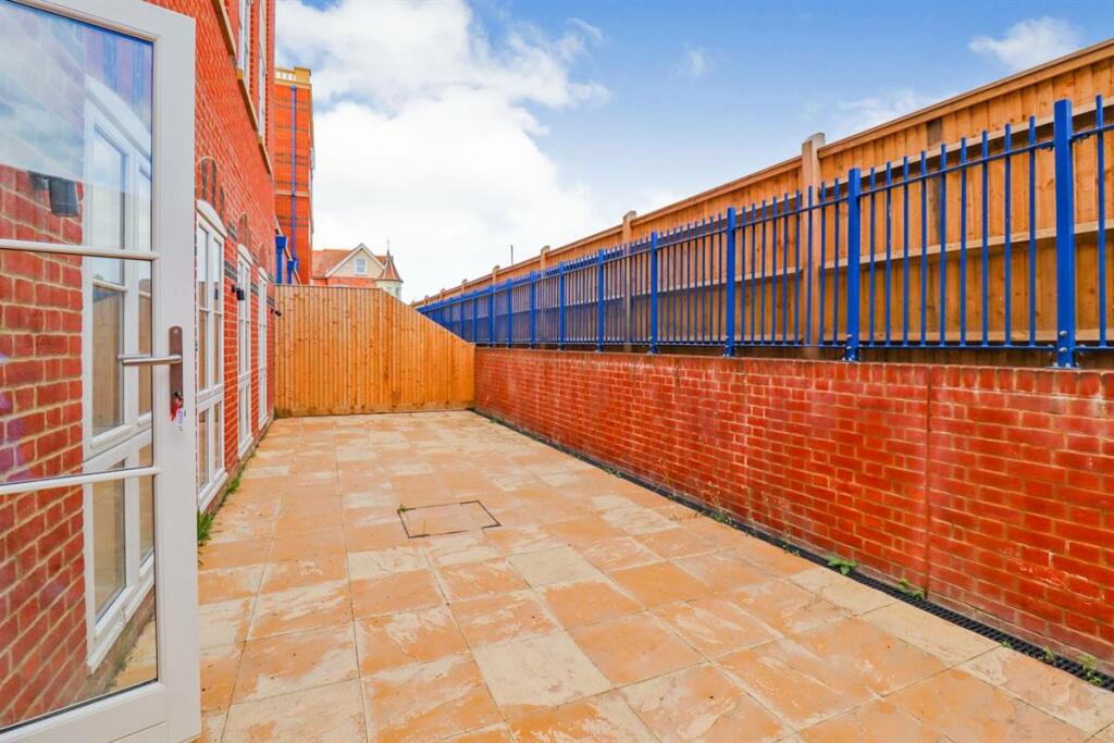 Additional property image - Westbrook Gardens, Margate