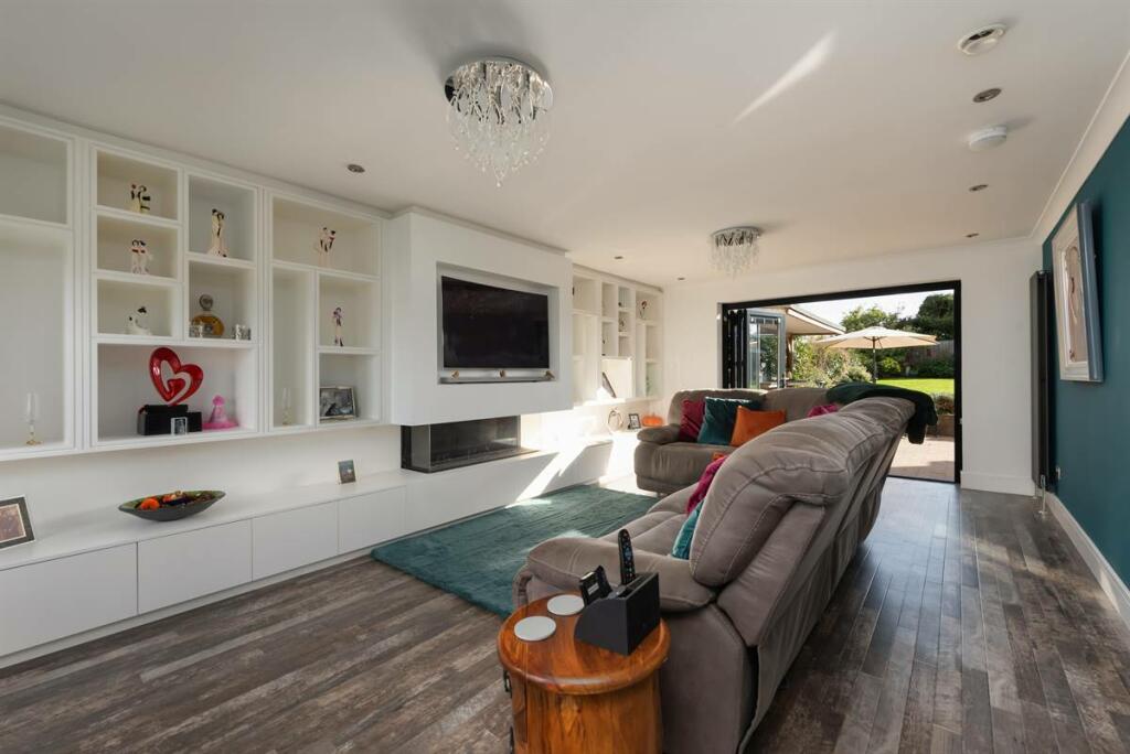 Additional property image - Sea Road, Westgate-on-Sea
