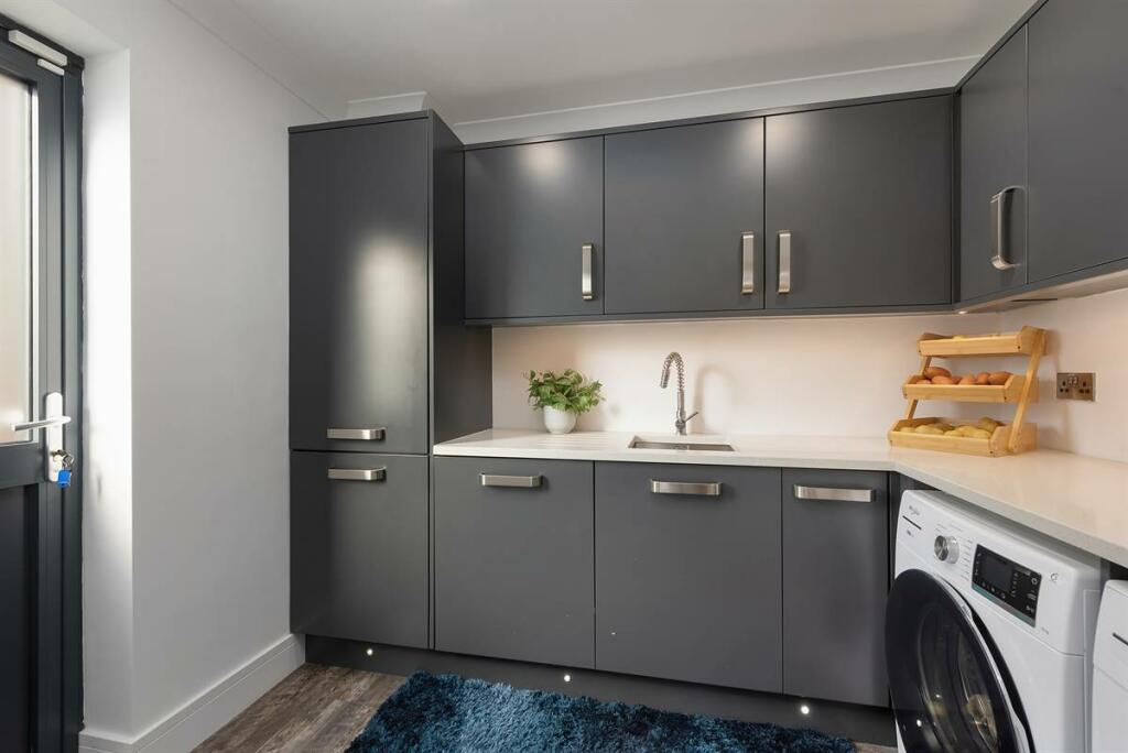 Additional property image - Sea Road, Westgate-on-Sea
