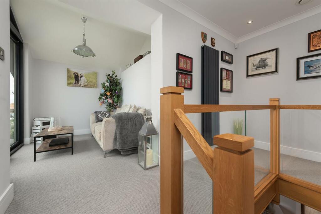 Additional property image - Sea Road, Westgate-on-Sea