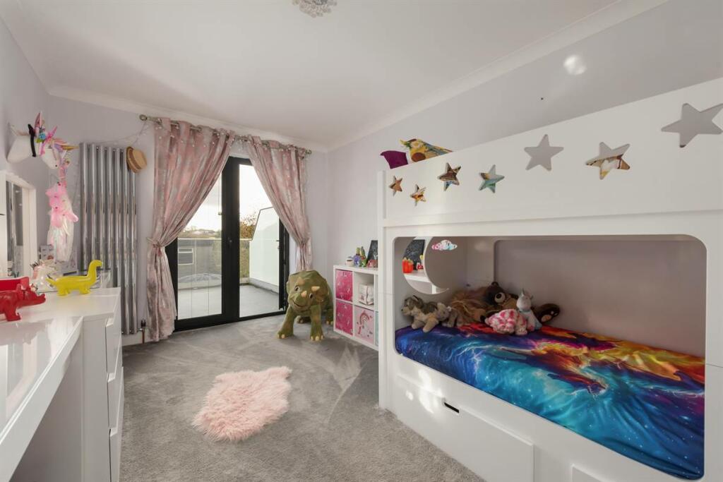 Additional property image - Sea Road, Westgate-on-Sea