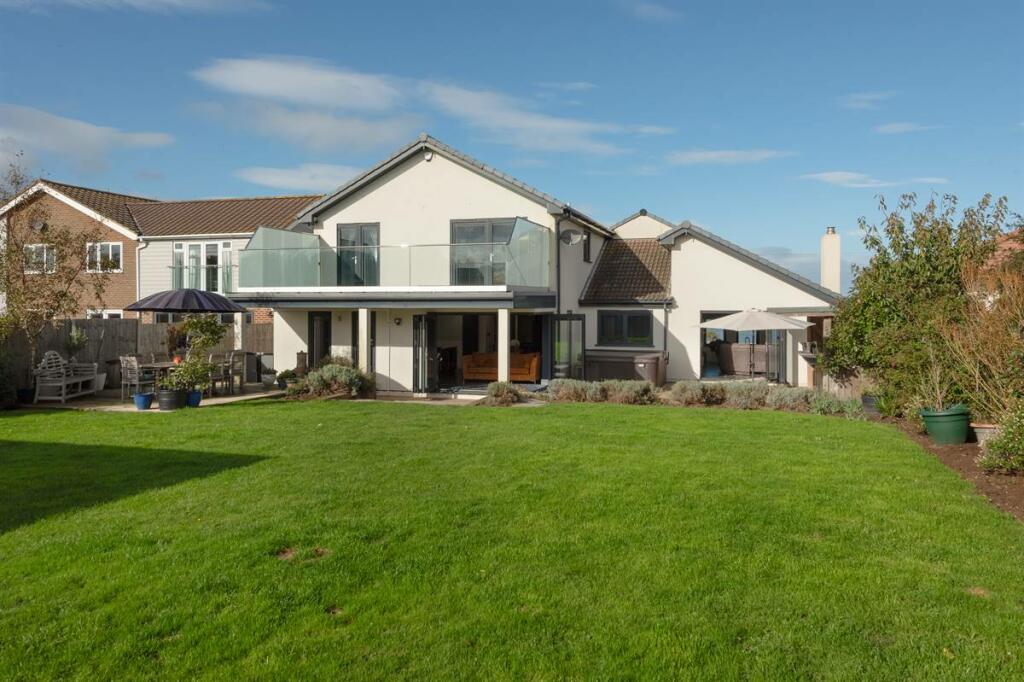 Additional property image - Sea Road, Westgate-on-Sea