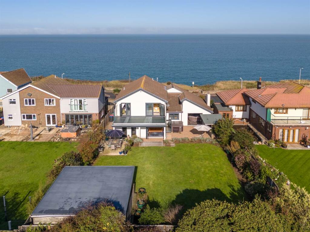 Additional property image - Sea Road, Westgate-on-Sea