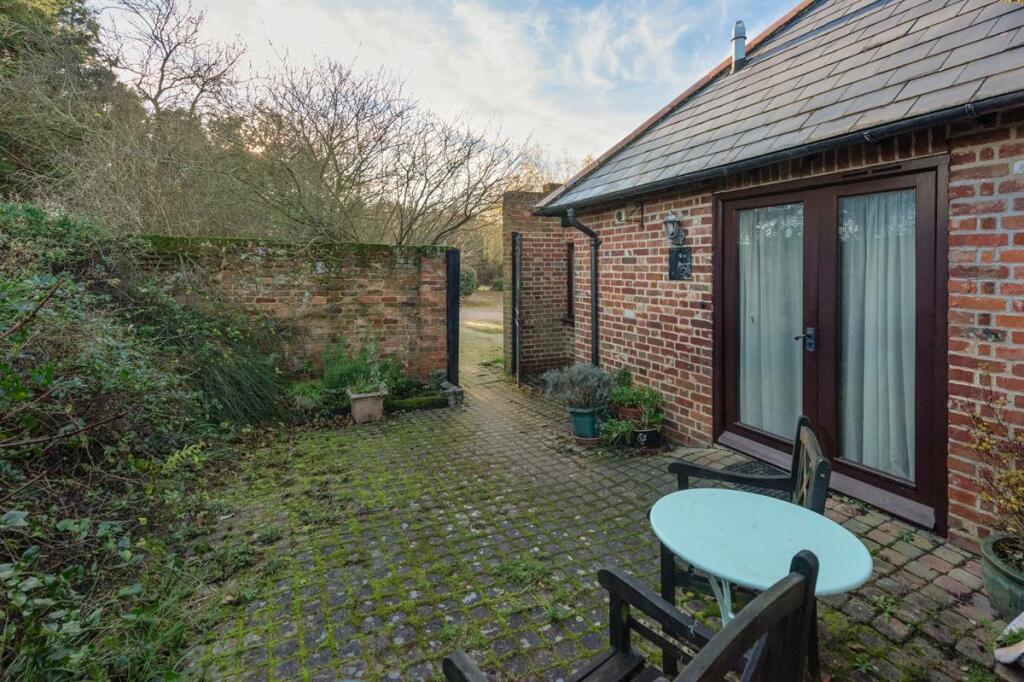 Additional property image - Thanet Way, Herne Bay
