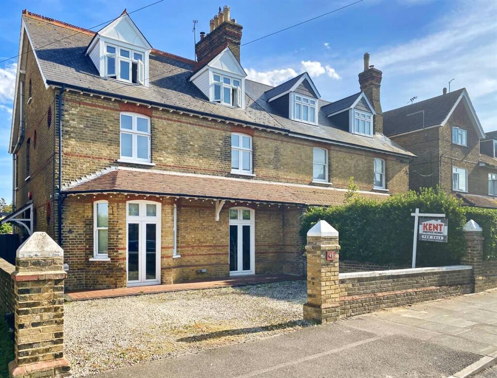 Main image of property: Westgate Bay Avenue, Westgate-on-Sea
