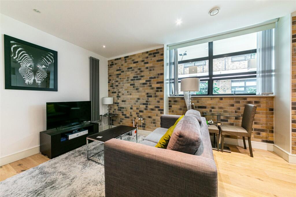 Studio apartment for sale in Carlow House, Carlow Street, Camden, NW1