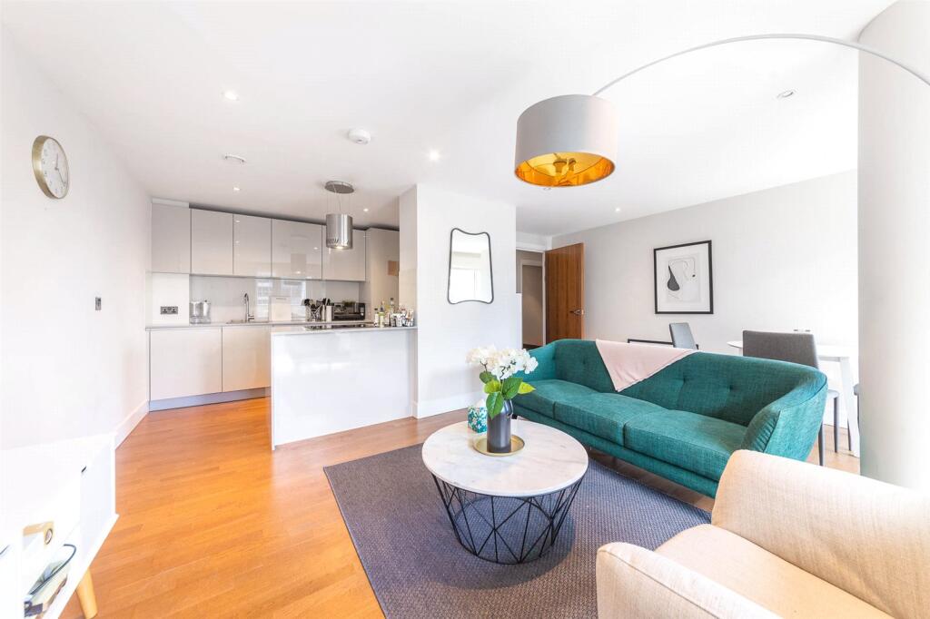 Main image of property: Crawford Building, Whitechapel High Street, London, E1