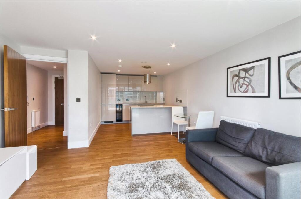 Main image of property: Whitechapel High Street, London, E1
