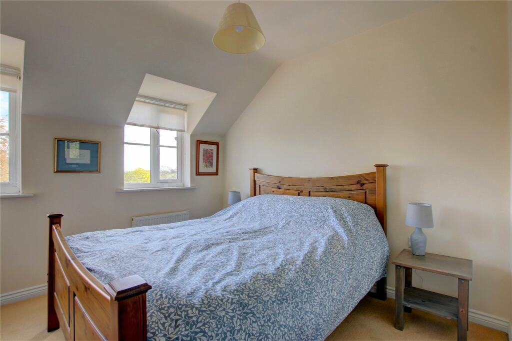 3 bedroom terraced house for sale in Hawthorn Rise, Tibberton