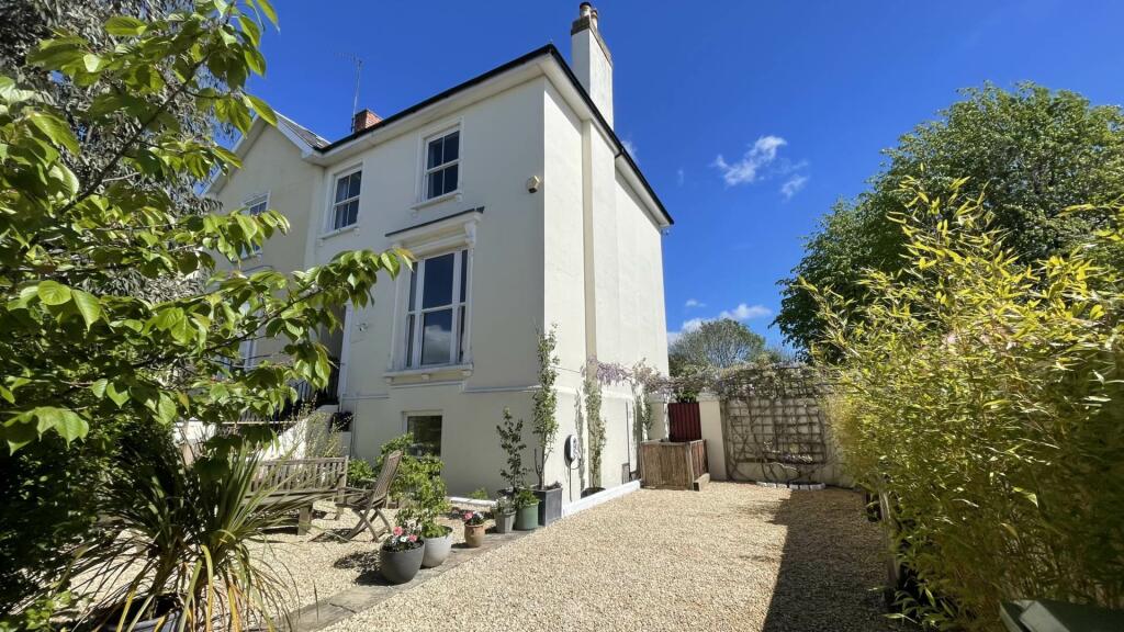 5 bedroom semi-detached house for sale in Church Road, Cheltenham, Gloucestershire, GL51