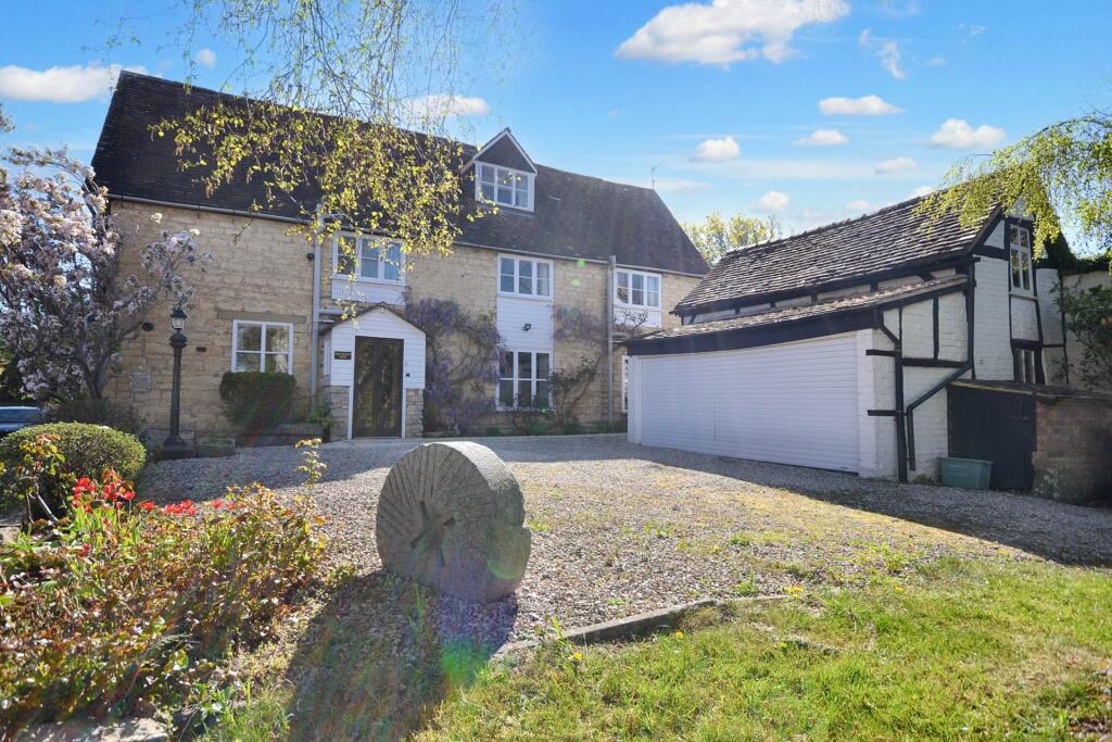 Main image of property: Main Road, Bredon, Tewkesbury, Gloucestershire