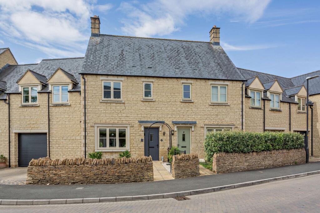 Main image of property: Jacobs Piece, Fairford, Gloucestershire, GL7