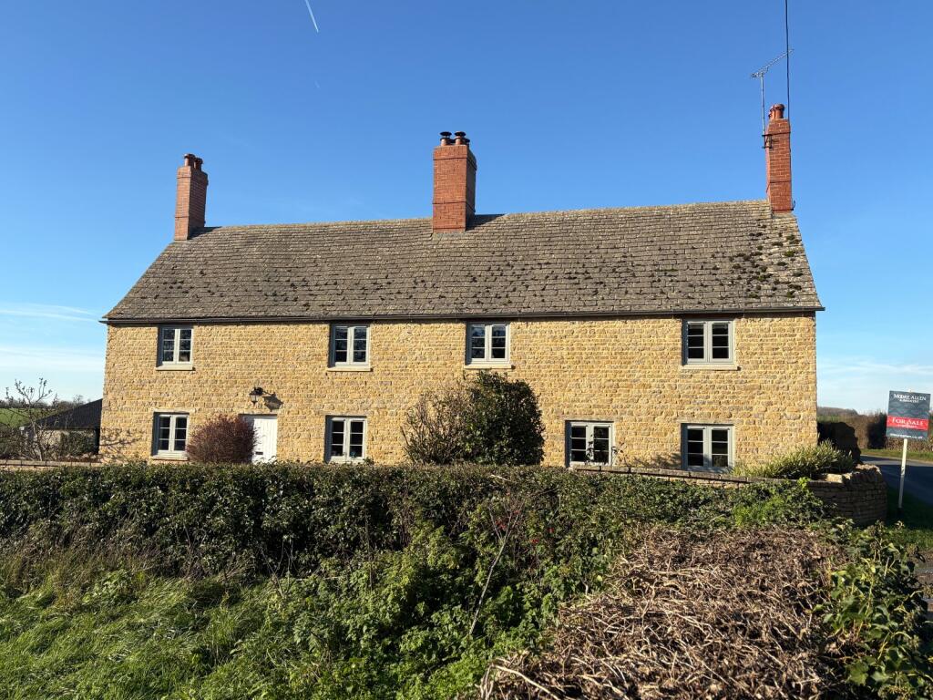 Main image of property: Lechlade, Gloucestershire, GL7