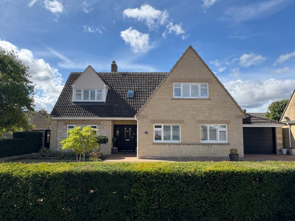 Main image of property: Kingsmead, Lechlade, Gloucestershire, GL7