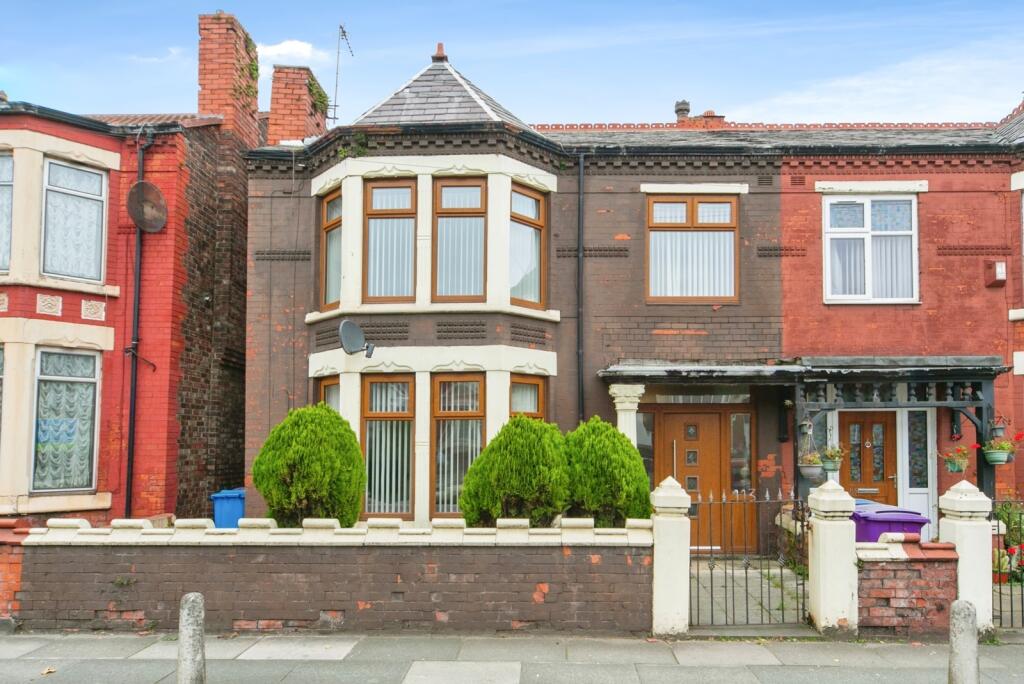 Main image of property: Queens Drive, Walton, Liverpool, Merseyside, L4