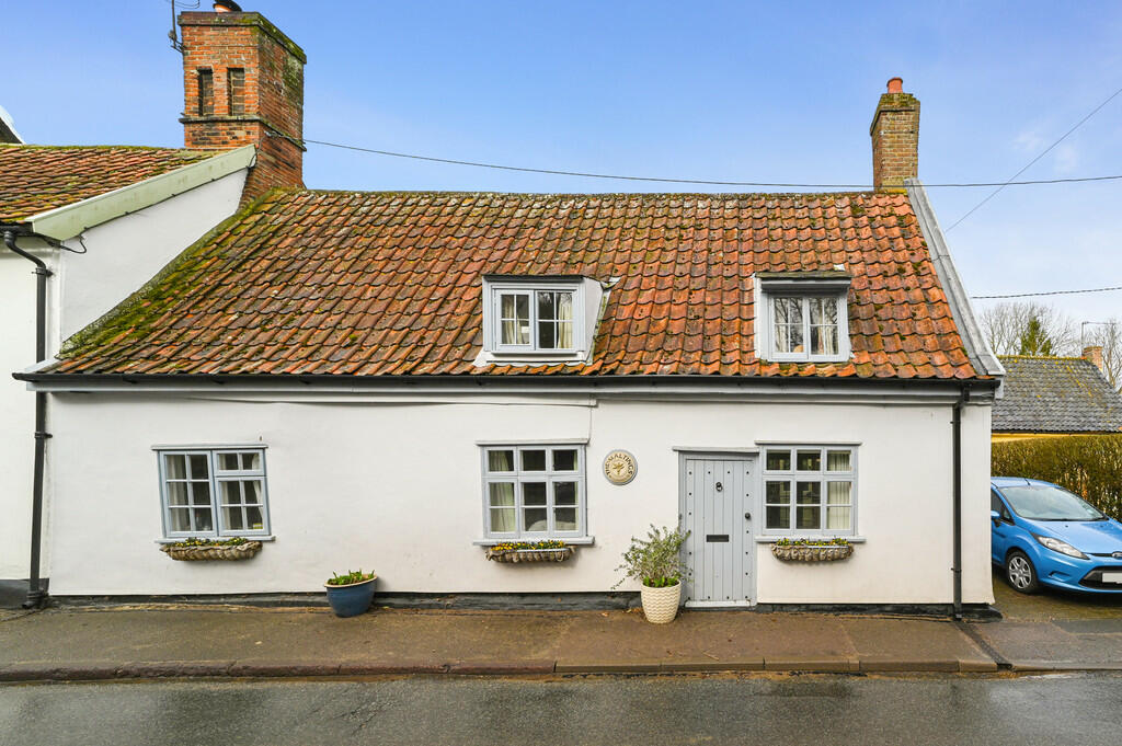 3 bedroom cottage for sale in Bardwell, Suffolk, IP31