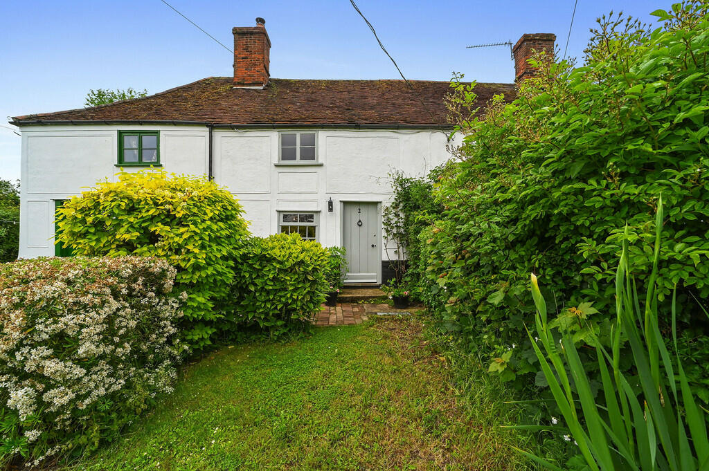 2 bedroom cottage for sale in Lower Green, Felsham, Suffolk, IP30