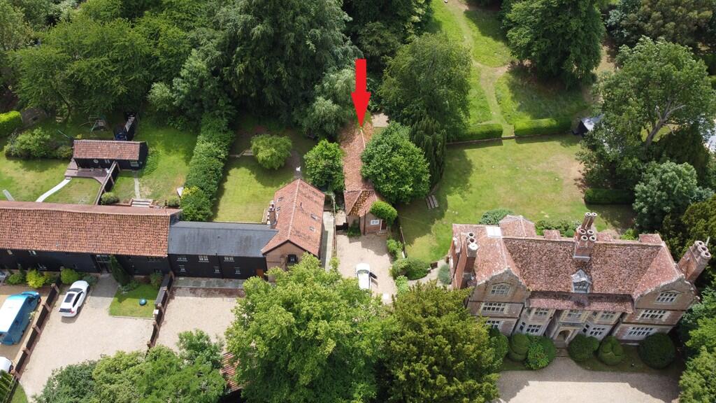 Main image of property: Mockbeggars Cottage