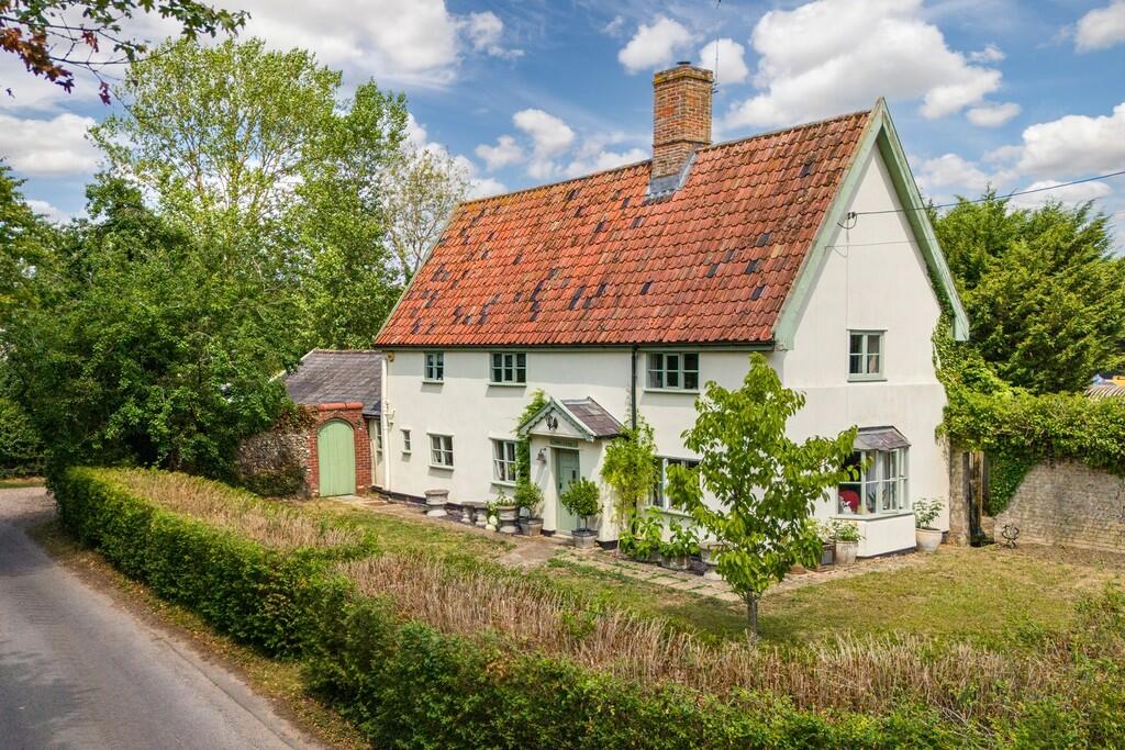 Main image of property: Earls Green Road, Bacton