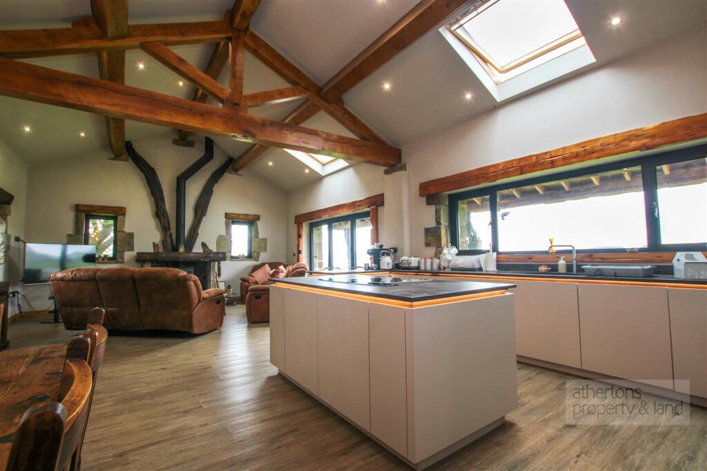 Additional property image - Foxstones Lane, Cliviger, Burnley