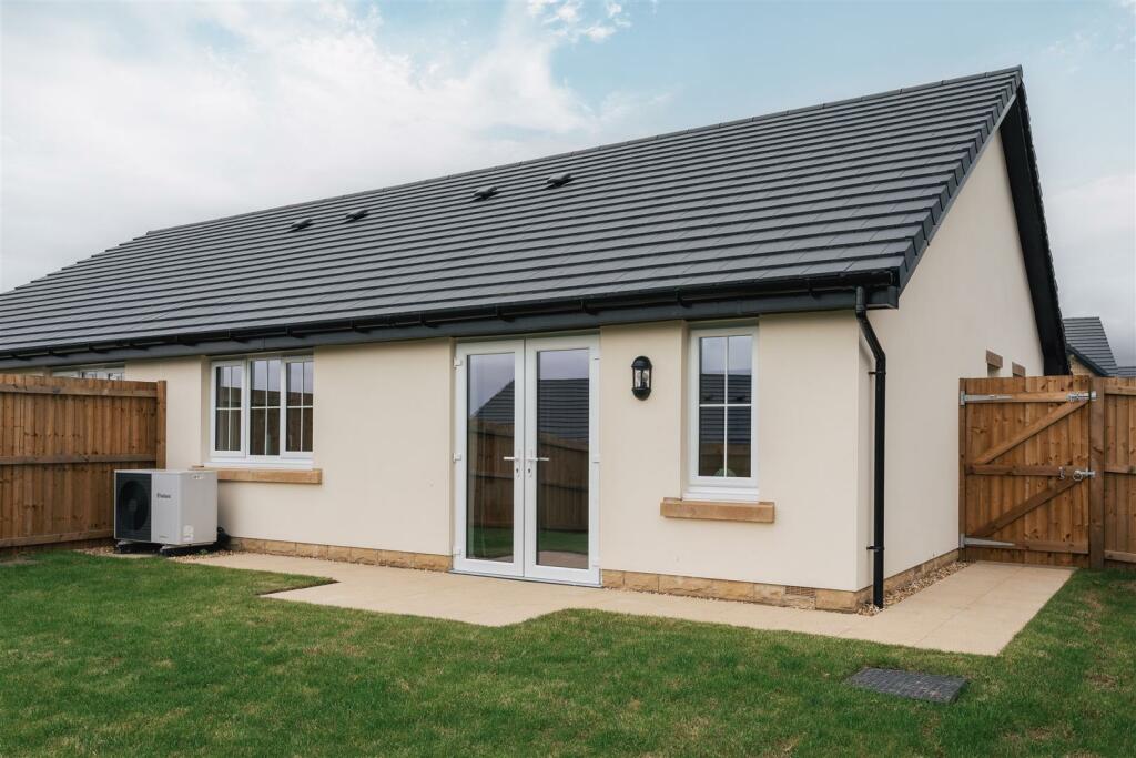 Additional property image - Ribblesdale, Smithyfield Avenue, Worsthorne