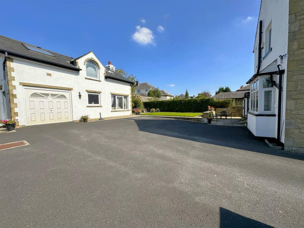 Additional property image - Beacon Holme & Little Holme, Simonstone, Ribble Valley