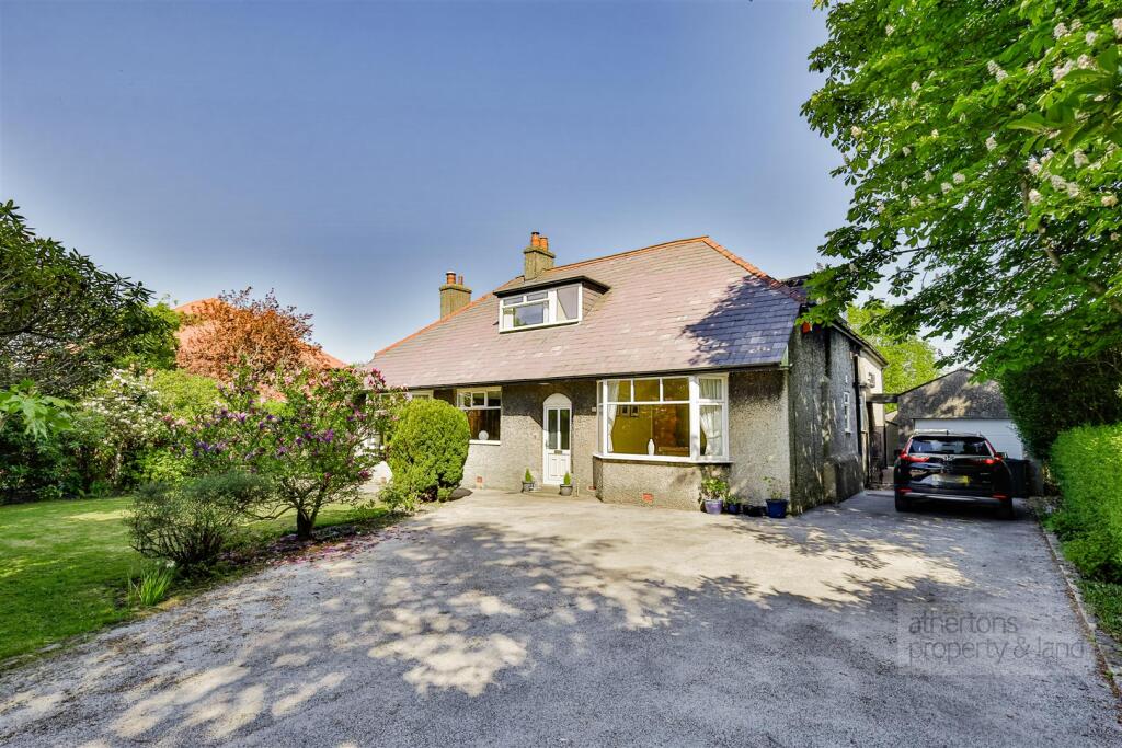 Main image of property: Somerset Avenue, Wilpshire, Ribble Valley