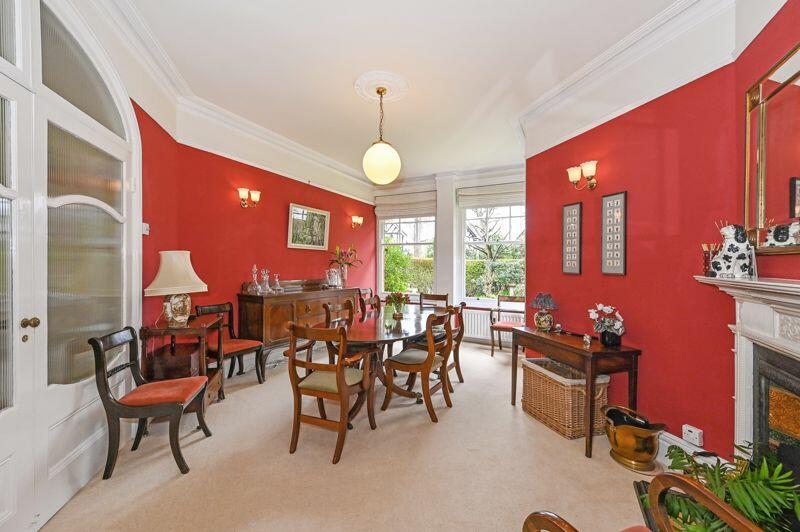 8 bedroom detached house for sale in St. Avenue, Havant, PO9