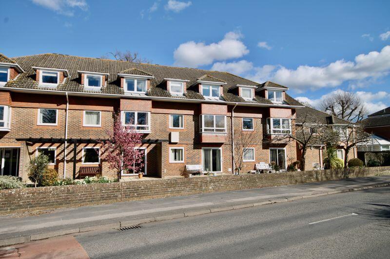 1 bedroom retirement property for sale in Horndean Road, Emsworth, PO10