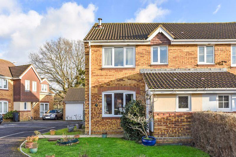 Main image of property: Fern Drive, Havant