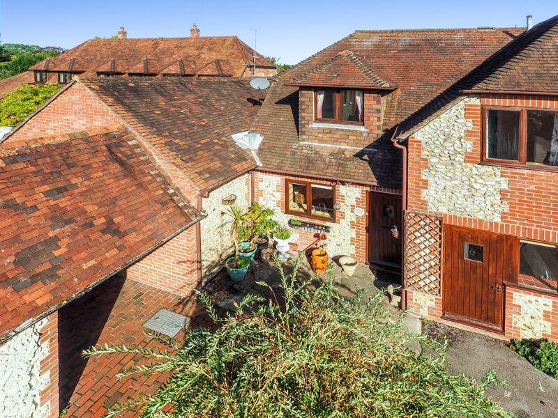 Main image of property: Heatherton Mews, Emsworth