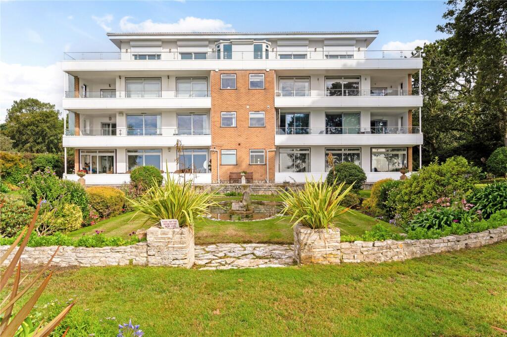 3 bedroom apartment for sale in Martello Park, Canford Cliffs, Poole