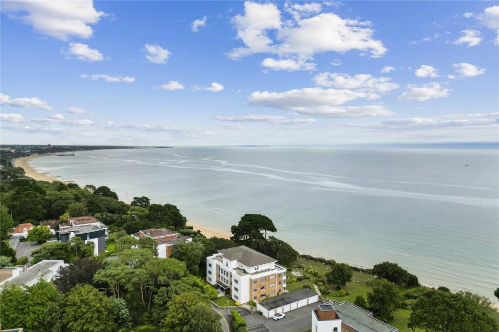 3 bedroom apartment for sale in Martello Park, Canford Cliffs, Poole