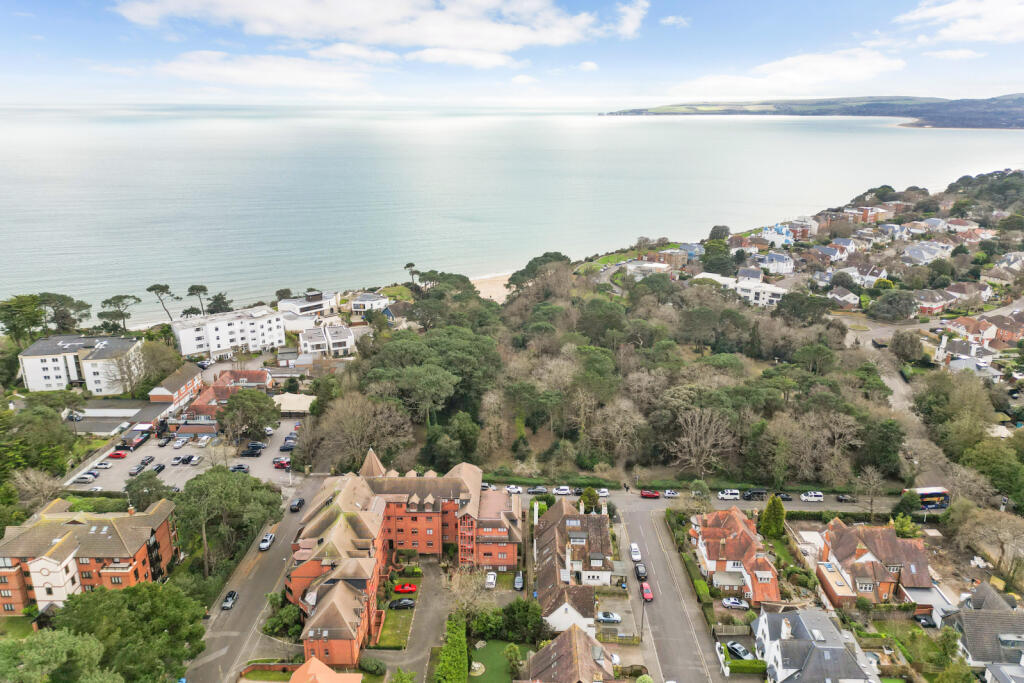 3 bedroom penthouse for sale in The Esplanade, Canford Cliffs, Poole, Dorset, BH13