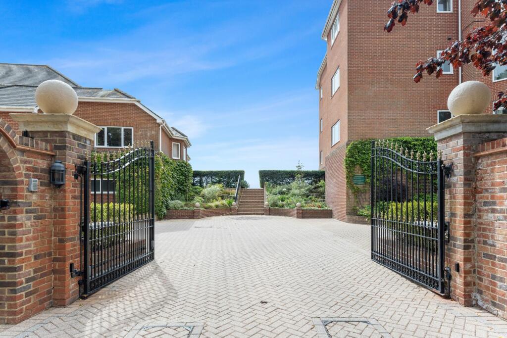 Additional property image - Chaddesley Glen, Canford Cliffs, Poole, Dorset, BH13