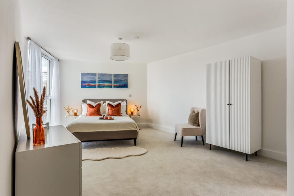 Additional property image - West Cliff Road, West Cliff, Bournemouth, Dorset, BH2